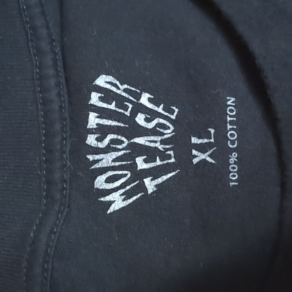 Monster Tease Freddy Krueger Nightmare on Elm Street Horror T-shirt Size XL - Picture 3 of 5